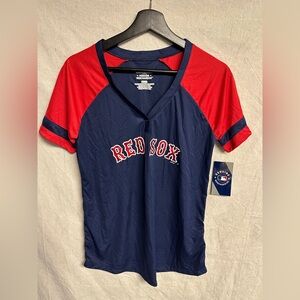 Boston Red Sox lightweight vneck shirt NWT